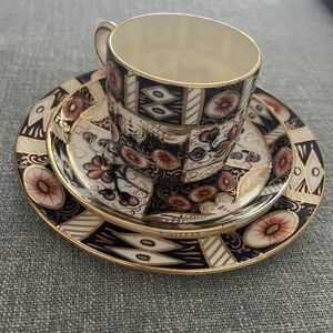 Royal Crown Derby England Old Imari 1001 Antique Coffee Cup,‎ Saucer & Tea Plate
